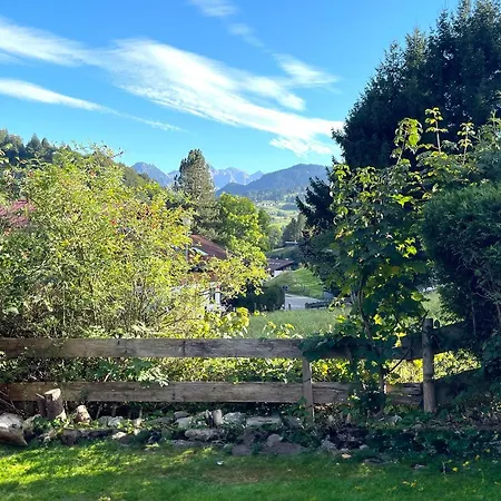 Sonnenterrasse Mit Bergblick, Ruhig & Modern, Bei